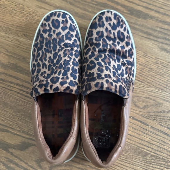 Born Leather Leopard Print Slip On Loafers Sneakers Women’s size 8 - Picture 5 of 12